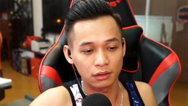 Mảnh ghép Tứ hoàng streamer Độ Mixi: 1 vợ 2 con, nhà 7 tầng, xe 4 bánh - Ảnh 2. Mảnh ghép Tứ hoàng streamer Độ Mixi: 1 vợ 2 con, nhà 7 tầng, xe 4 bánh - Ảnh 2.