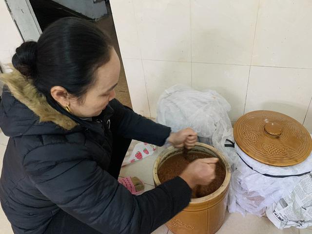 Mùa rươi, hương vị ngày Tết - Ảnh 1. Mùa rươi, hương vị ngày Tết - Ảnh 1.