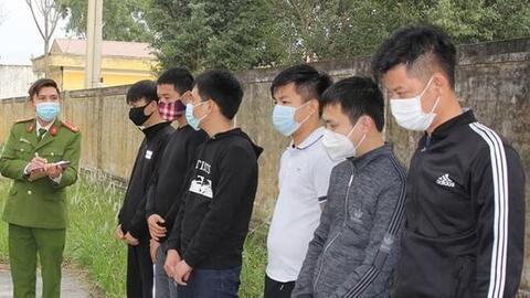 Bóc đường dây tổ chức đánh bạc giao dịch 500 tỷ đồng