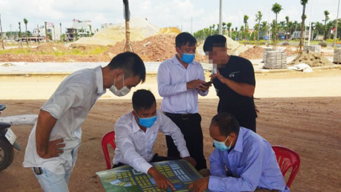 Quy định mới xử phạt loạt hành vi của "cò đất", môi giới bất động sản
