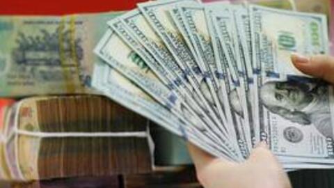 Tỷ giá USD/VND bất ngờ vọt tăng mạnh