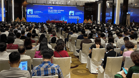 Sau Sacombank tặng nửa chỉ vàng, đến lượt MB tặng tiền mặt cho cổ đông dự đại hội