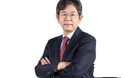 Tuổi ban lãnh đạo hay giá trị cho cổ đông mới là điều quan trọng? Đây là câu trả lời từ các doanh nghiệp như Berkshire Hathaway, FPT
