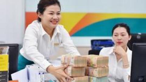 Một ngân hàng gây 'sốc' cho nhân viên được nghỉ sinh nhật hưởng nguyên lương