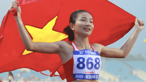 Kỷ lục gia Nguyễn Thị Oanh nhận thưởng tối thiểu 185 triệu đồng
