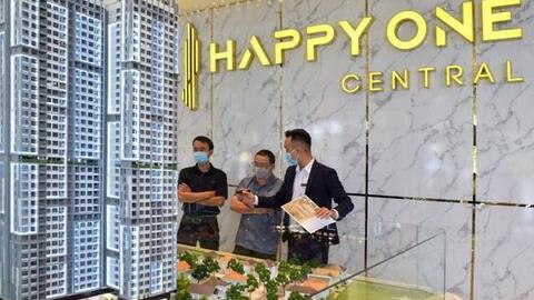 Doanh nghiệp bất động sản chới với vì ngân hàng ngừng giải ngân