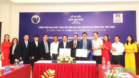 Thúc đẩy hợp tác trong các lĩnh vực của công viên địa chất