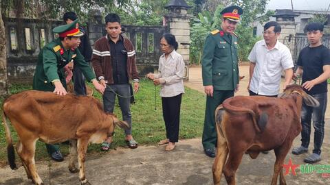 Mô hình sinh kế thiết thực động viên thanh niên lên đường nhập ngũ