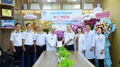 Tổng công ty Tân Cảng Sài Gòn chúc mừng Ngày Thầy thuốc Việt Nam