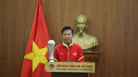 VFF tìm người thay thế Philippe Troussier: Ông Hoàng Anh Tuấn sáng cửa