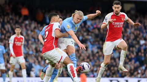 Tin thể thao hôm nay (1-4): Cầm chân nhau, Man City và Arsenal nhìn Liverpool dẫn đầu Ngoại hạng Anh