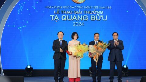 Hai nhà khoa học lĩnh vực vật lý và môi trường đoạt Giải thưởng Tạ Quang Bửu năm 2024