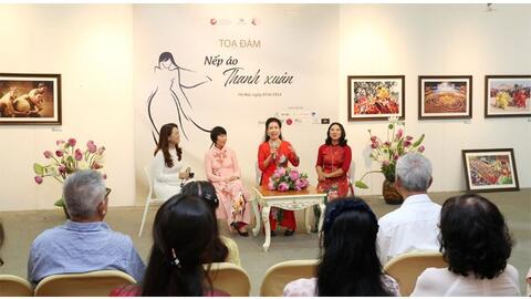Tọa đàm “Nếp áo thanh xuân” tôn vinh áo dài Việt