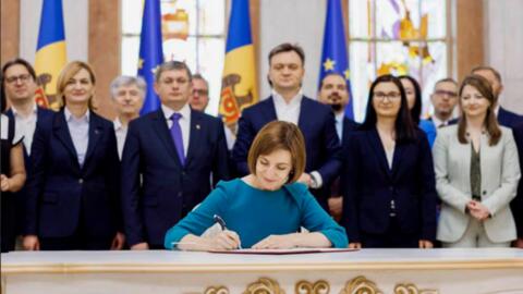 EU chính thức khởi động các cuộc đàm phán kết nạp Ukraine và Moldova