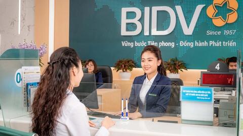 Bảo vệ khách hàng với "tấm khiên" sinh trắc học    ​