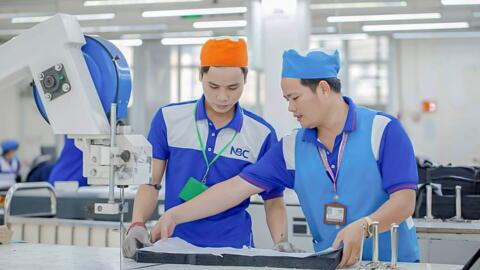 Dệt may kiên trì vượt khó đón cơ hội thị trường
