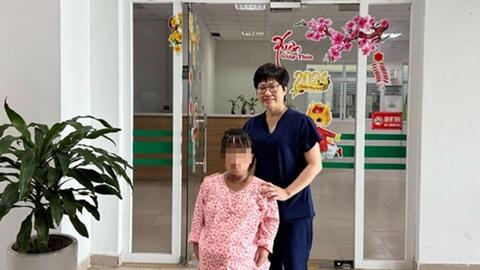 Sản phụ cao 1m30 sinh bé gái 3,5kg khỏe mạnh