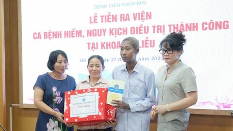 Bảo hiểm y tế hộ gia đình chia sẻ gánh nặng khi ốm đau
