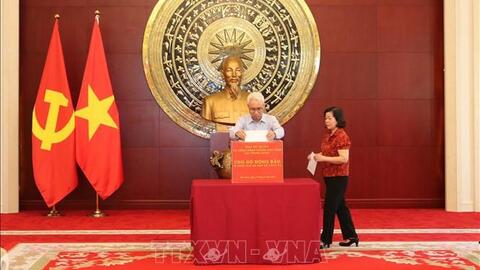Đại sứ quán Việt Nam tại Trung Quốc phát động quyên góp ủng hộ đồng bào vùng lũ