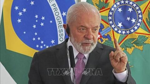 Chuyên cơ chở Tổng thống Brazil gặp sự cố kỹ thuật