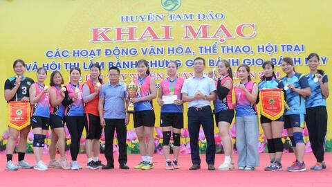 Sôi nổi phong trào bóng chuyền hơi ở Tam Đảo