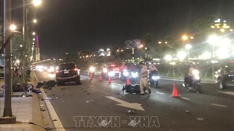 TP Hồ Chí Minh: Ô tô tông liên hoàn, nhiều người bị thương nặng