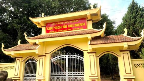 Tết trồng cây nhớ Bác