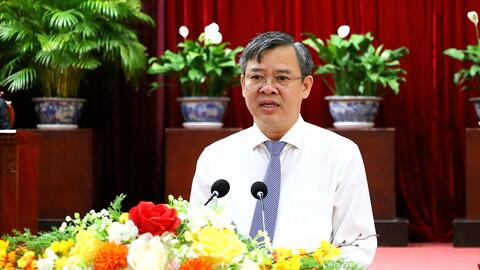 Đồng chí Trương Cảnh Tuyên được bầu làm Chủ tịch Ủy ban nhân dân TP Cần Thơ