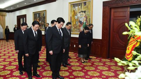 Lãnh đạo Đảng, Nhà nước viếng nguyên Chủ tịch Đảng Nhân dân cách mạng Lào, nguyên Chủ tịch nước Lào Khamtay Siphandone