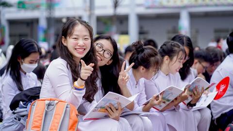 Học sinh Hà Nội nghỉ 5 ngày liên tục dịp lễ 30/4-1/5