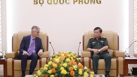 Thượng tướng Hoàng Xuân Chiến tiếp Phó tổng thư ký Liên hợp quốc Jean-Pierre Lacroix