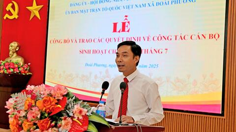 Xã Đoài Phương công bố các quyết định về công tác cán bộ