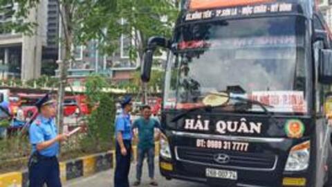 Hà Nội lập 44 chốt trực chống ùn tắc dịp Tết Nguyên đán