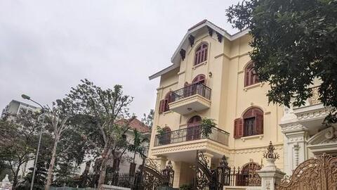 Bộ Xây dựng đề nghị Hà Nội thông báo kết quả xử lý vụ biệt thự vi phạm ở phường Yên Hòa