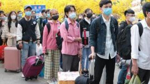 Bộ Y tế hỏa tốc đề nghị các tỉnh “không ngăn sông cấm chợ” dịp Tết Nguyên đán