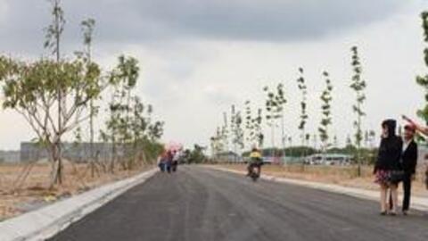 Môi giới làm ăn bát nháo, giá đất liên tục bị "thổi phồng"