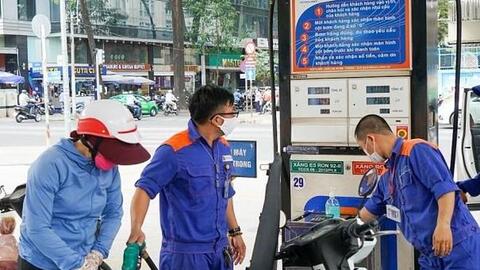 Cần giải pháp hạn chế mức tăng giá xăng dầu
