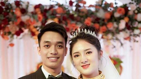 Giá vàng "lên đỉnh" nhưng đây là cảnh báo dành cho các cô dâu đang ngập trong kiềng nhẫn: Có khi tưởng vậy nhưng không phải đâu nha!