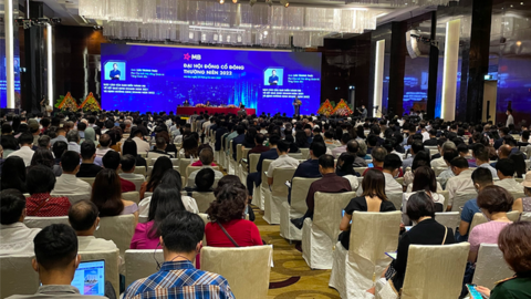 Sau Sacombank tặng nửa chỉ vàng, đến lượt MB tặng tiền mặt cho cổ đông dự đại hội