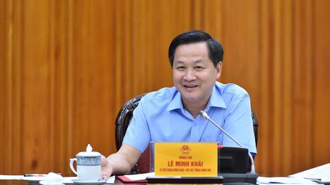 Chính phủ tập trung thảo luận ổn định kinh tế vĩ mô, kiểm soát lạm phát, thúc đẩy tăng trưởng