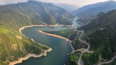 Vùng đất mệnh danh "long mạch" độc nhất Trung Quốc: Đế vương hội tụ, cao gần 4000m, chứa báu vật hiếm có