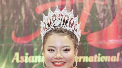 Tina Yuan giành giải Hoa khôi đấu trường nhan sắc tại Singapore