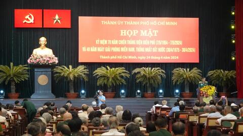 Xứng đáng với truyền thống Chiến thắng Điện Biên Phủ và đại thắng mùa Xuân