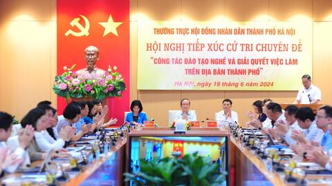 Tỷ lệ học sinh học nghề thấp do tâm lý trọng bằng cấp