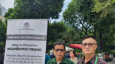 Khắc ghi hình ảnh nhà lãnh đạo gần gũi, ân cần