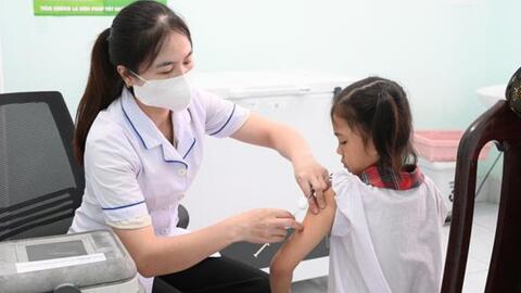 Không để bệnh sởi lây lan trong trường học