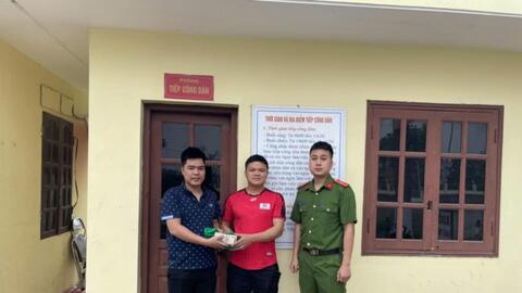 Thanh niên nhặt được 150 triệu đồng, trả người đánh mất