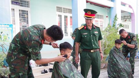 Kết nối yêu thương, thắp sáng niềm tin nơi vùng sâu, vùng xa