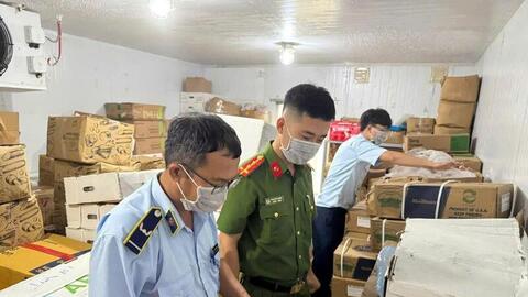 Quảng Trị siết chặt kiểm tra, ngăn chặn buôn lậu và hàng giả