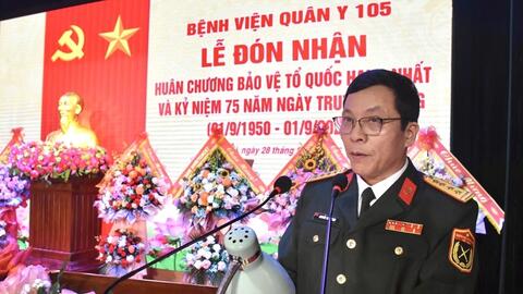 Bệnh viện Quân y 105 đón nhận Huân chương Bảo vệ Tổ quốc hạng Nhất
